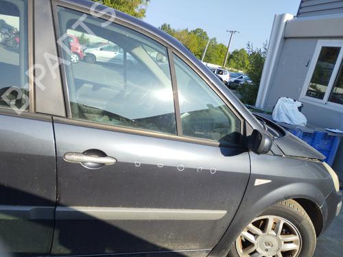 Used Right front door RENAULT SCÉNIC II (JM0/1_) 1.9 dCi (JM14) (131 hp) 27042331