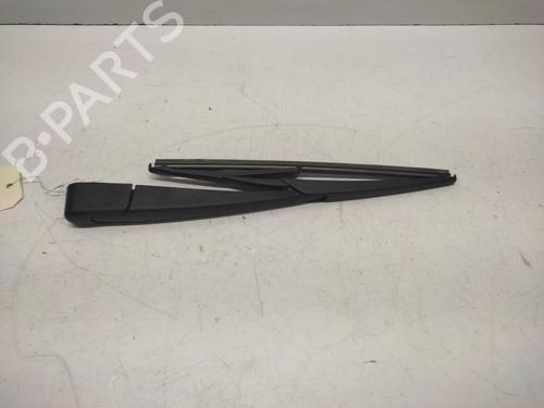 Used Rear windshield wiper arm PEUGEOT 308 SW II (LC_, LJ_, LR_, LX_, L4_) 1.5 BlueHDi 100 (102 hp) 28132757