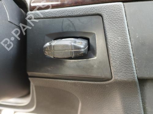 Used Card reader BMW 3 (E90) 320 d (177 hp) 27043626