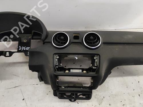 Dashboard AUDI A1 (8X1, 8XK) 1.6 TDI | BP27072530C46 