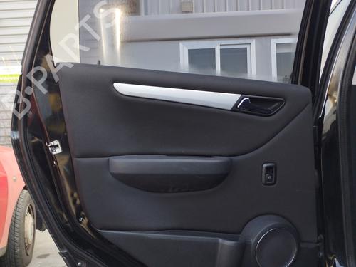 Used Rear left interior door handle MERCEDES-BENZ B-CLASS Sports Tourer (W245) B 180 CDI (245.207) (109 hp) 27047299