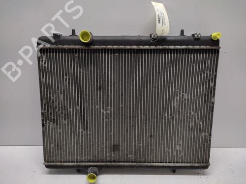 Used Water radiator Water radiator 33037801 33037801
