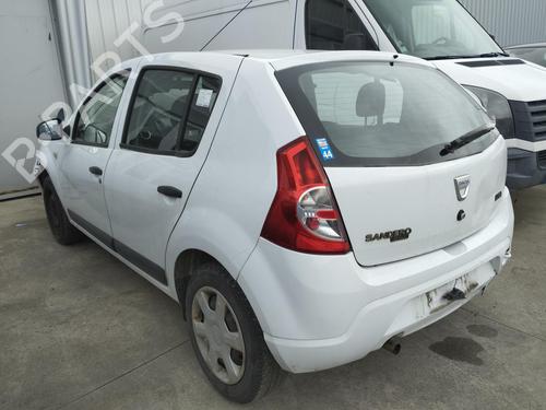 Used Rear wiper motor DACIA SANDERO 1.4 (BS0C, BS0A, BS0G, BS1F, BS0E) (75 hp) 27082495