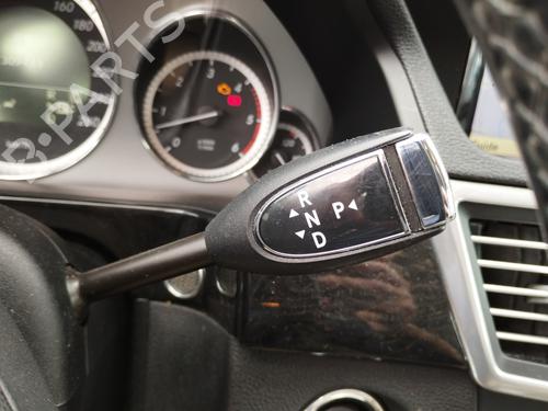 Used Steering column stalk Steering column stalk MERCEDES-BENZ E-CLASS (W212) E 350 CDI (212.025) (231 hp) 27064803 27064803