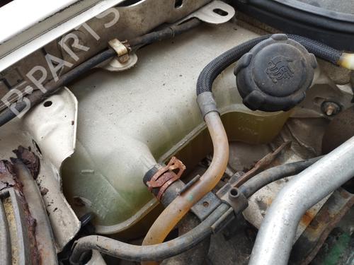 Used Expansion tank RENAULT MEGANE II Coupé-Cabriolet (EM0/1_) 1.9 dCi (120 hp) 31639319