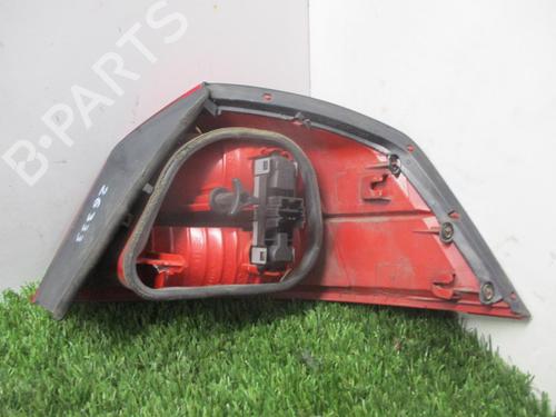 Used Left taillight Left taillight RENAULT VEL SATIS (BJ0_) 2.2 dCi (BJ0E, BJ0F) (150 hp) 27066112 27066112