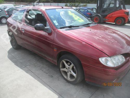 Used Front right door window RENAULT MEGANE I Coach (DA0/1_) 1.6 e (DA0F) (90 hp) 27066576