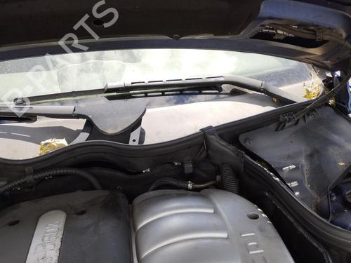 Used Front windshield wiper arm Front windshield wiper arm MERCEDES-BENZ CLK (C209) CLK 270 CDI (209.316) (170 hp) 27059327 27059327