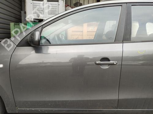 Used Left front door HYUNDAI i30 Estate (FD) 1.6 CRDi (90 hp) 28124920