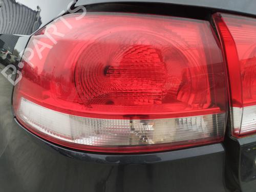 Venstre Baklys VW GOLF VI (5K1) 2.0 TDI (110 hp) 31659784