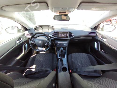 Tablier Tablier PEUGEOT 308 SW II (LC_, LJ_, LR_, LX_, L4_) 1.6 BlueHDi 100 (99 hp) 34281755 34281755