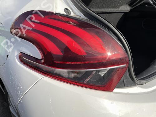 Used Left taillight PEUGEOT 208 I (CA_, CC_) 1.2 VTI 82 (82 hp) 27927408