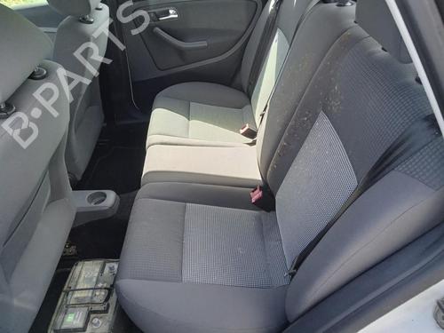Used Seat buckle SEAT IBIZA III (6L1) 1.4 TDI (70 hp) 27053501