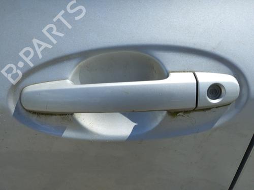 Türgriff vorne links außen für TOYOTA YARIS (_P9_) 1.3 VVT-i (SCP90_, SCP90R) (87 hp) 27042431