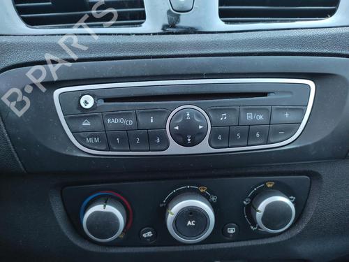 Radio RENAULT SCÉNIC III (JZ0/1_) 1.5 dCi (110 hp) 27067970