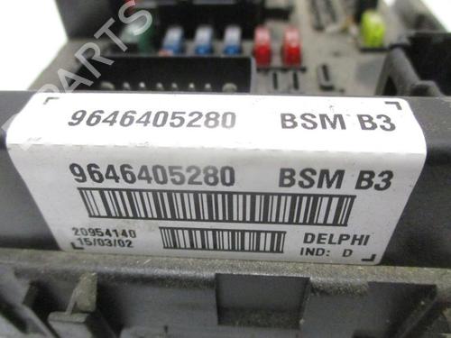 Sikringsdose CITROËN XSARA (N1) 2.0 HDi 90 (90 hp) 27076072