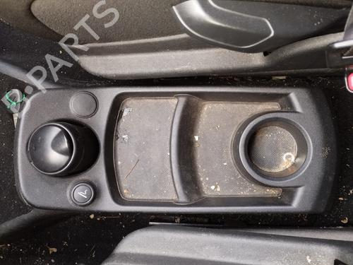 Midtkonsoll CITROËN C4 Grand Picasso I (UA_) 1.6 HDi (109 hp) 31639227