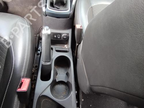 Used Middle console FORD ECOSPORT 1.0 EcoBoost (125 hp) 33113106
