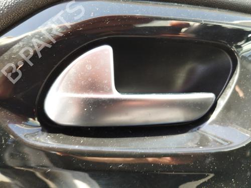 Venstre fortil invendig håndtag Venstre fortil invendig håndtag PEUGEOT 208 I (CA_, CC_) [2012-2021] 37035948 37035948