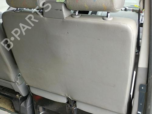 Right front seat VW TRANSPORTER T5 Van (7HA, 7HH, 7EA, 7EH) 2.5 TDI | BP39518321C16 - Image 3