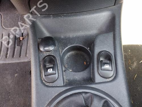 Used Right front window switch CITROËN C3 I (FC_, FN_) 1.1 i (60 hp) 27064564