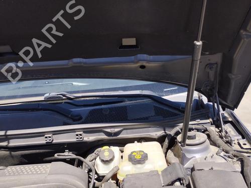 Used Front windshield wiper arm OPEL INSIGNIA A (G09) 2.0 CDTI (68) (131 hp) 27088931