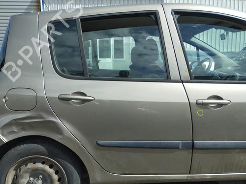 Drzwi tylne prawe RENAULT MODUS / GRAND MODUS (F/JP0_) 1.2 (JP0C, JP0K, FP0C, FP0K, FP0P, JP0P, JP0T) 821003585R