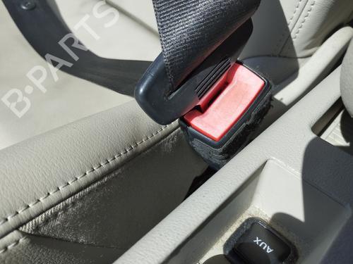 Engache cinturón Engache cinturón AUDI A3 Sportback (8PA) 1.8 TFSI quattro (160 hp) 33682436 33682436