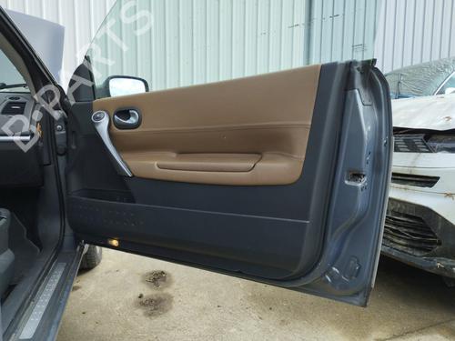 front-right-lock-renault-megane-ii-coupe-cabriolet-em01_-2003-2004-2005-2006-2007-2008-2009-2010-34045185 main image