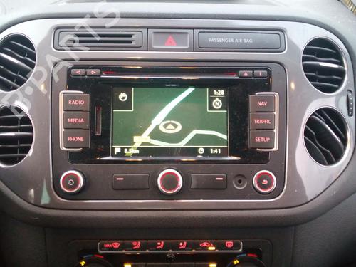 Bilradio VW TIGUAN (5N_) 2.0 TDI (140 hp) 27063137