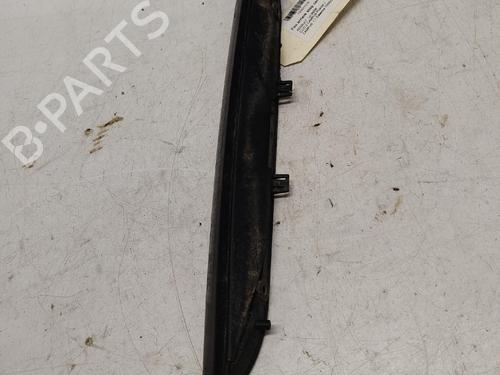 3º Stop 3º Stop RENAULT CLIO II (BB_, CB_) 1.2 16V (BB05, BB0W, BB11, BB27, BB2T, BB2U, BB2V, CB05,... (75 hp) 39761783 39761783