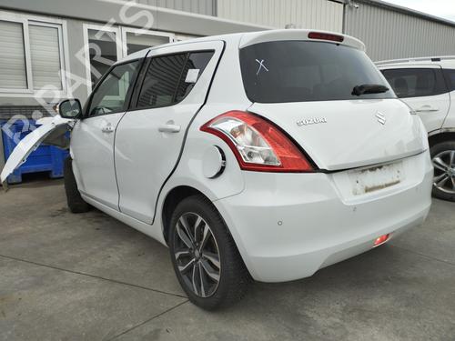 Used Left taillight Left taillight SUZUKI SWIFT IV (FZ, NZ) 1.2 (AZH412, ZC72S) (94 hp) 31629796 31629796