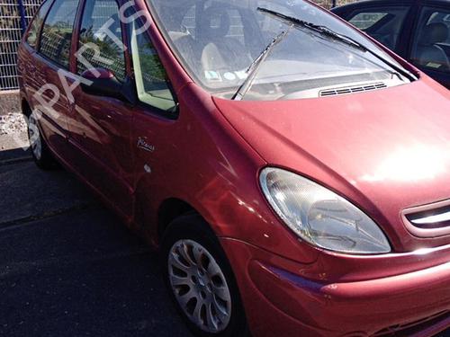 Left front fog light CITROËN XSARA PICASSO (N68) 2.0 HDi | BP27066787C30 