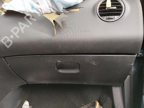 Used Glove box Glove box PEUGEOT 308 CC (4B_) 2.0 HDi (140 hp) 27089463 27089463