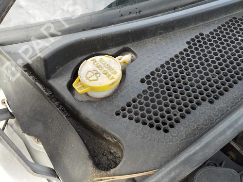 Used Windscreen washer tank Windscreen washer tank CHRYSLER PT CRUISER (PT_) 2.2 CRD (150 hp) 33682593 33682593