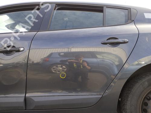 Used Left rear door Left rear door RENAULT MEGANE III Hatchback (BZ0/1_, B3_) 1.5 dCi (BZ0C) (90 hp) 33611841 33611841