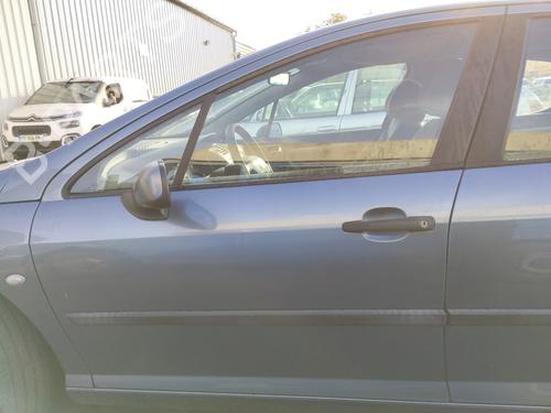 Front left exterior door handle PEUGEOT 407 (6D_) 2.0 HDi 135 (6DRHRH, 6DRHRE, 6DRHRG, 6DRHRJ) | BP30128030C128