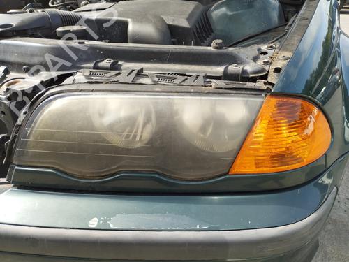 Used Left headlight BMW 3 (E46) 318 i (118 hp) 27044247