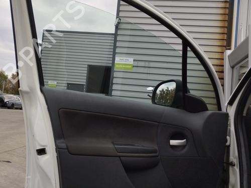 Dør rude ventre foran Dør rude ventre foran 30169629 30169629