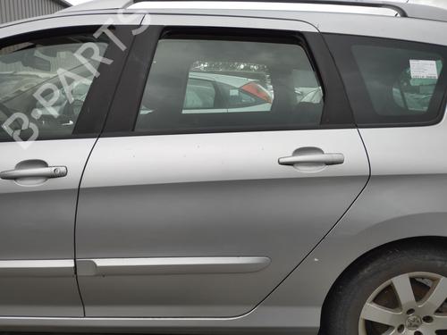 Used Left rear door PEUGEOT 308 SW I (4E_, 4H_) 1.6 HDi (109 hp) 28440679