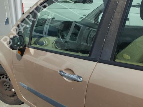 Used Left front door RENAULT MODUS / GRAND MODUS (F/JP0_) 1.5 dCi (FP0D, JP0D) (82 hp) 27088596