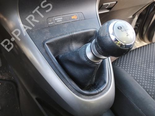 Used Gear lever Gear lever TOYOTA VERSO (_R2_) 2.0 D-4D (AUR20_, AUR20R) (126 hp) 33544358 33544358