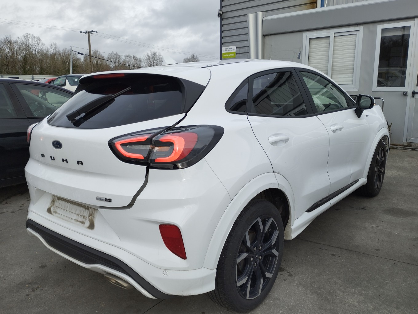 Rear bumper reinforcement FORD PUMA (J2K, CF7) 1.0 Flexifuel 32233907 ...
