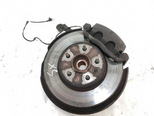 Used Left front steering knuckle LAND ROVER DISCOVERY III (L319) 2.7 TD 4x4 (190 hp) 27428843