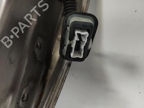 Used Left front door DACIA LOGAN MCV II 1.5 dCi (90 hp) 31579296