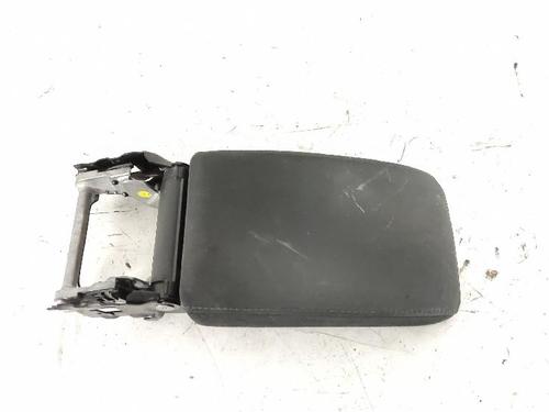 Used Armrest / Center console VW GOLF PLUS V (5M1, 521) 2.0 TDI (110 hp) 27432547