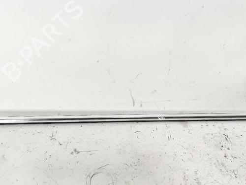 door-moulding-trim-vw-cc-b7-358-2011-2012-2013-2014-2015-2016-2017-27427638 main image