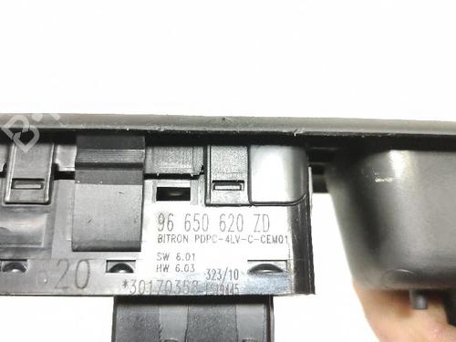 Left front window switch PEUGEOT 3008 I MPV (0U_) 1.6 HDi | BP29697338I27