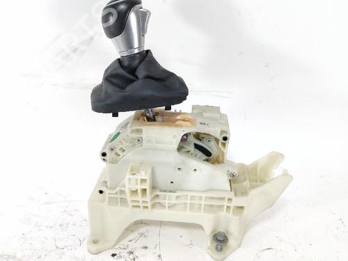 gear-lever-hyundai-i30-estate-pde-2017-36693249 main image