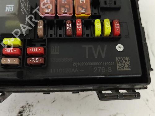Fuse box OPEL ZAFIRA TOURER C (P12) 1.4 LPG (75) | BP27421626E1 